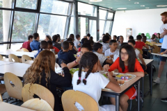 1_cantine-college-marcel-pagnol-eleves