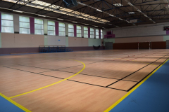 Le gymnase et les équipements sportifs